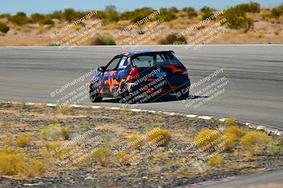 media/Oct-18-2025-Extreme Speed (Sat) [[d6d7e1fef1]]/Red-Green/